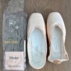 Nikolay Nova Pointe Shoes  Size 6.5 XX Medium shank